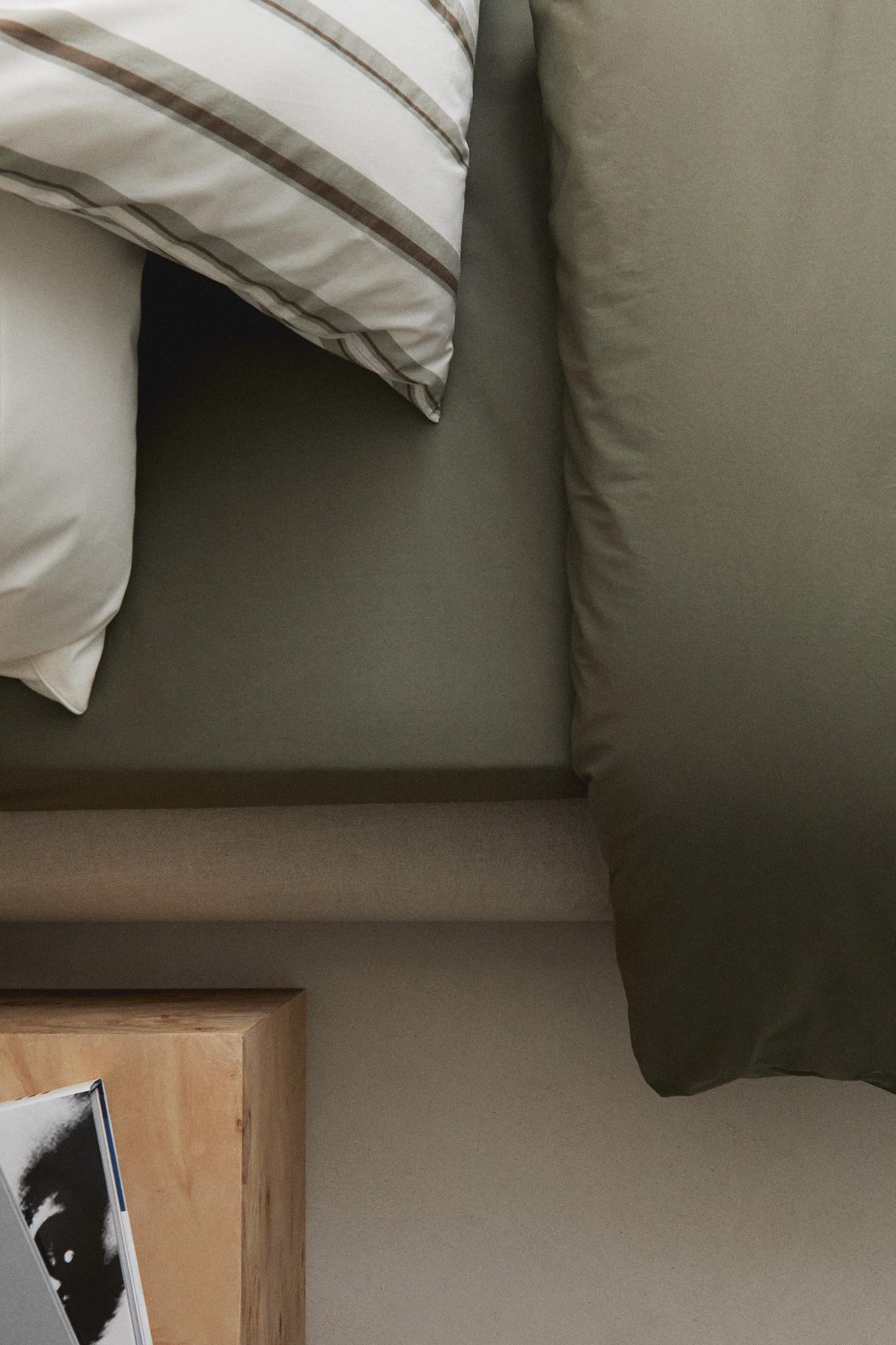 PERCALE FITTED SHEET | 40 CM HIGH (300 THREAD COUNT)